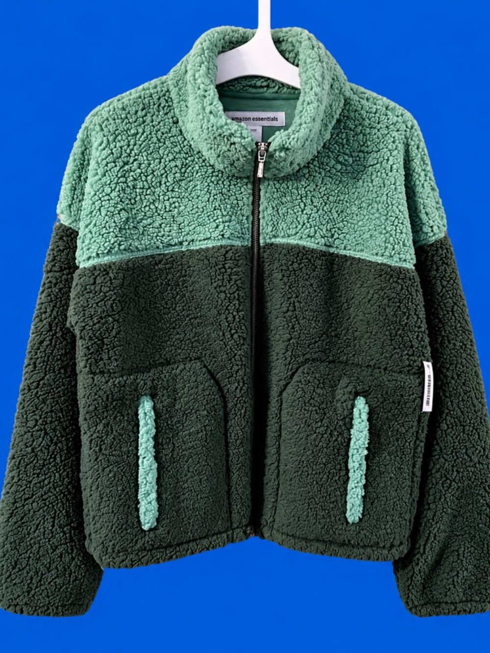 Amazon Essentials Women's Seamed Sherpa Jacket